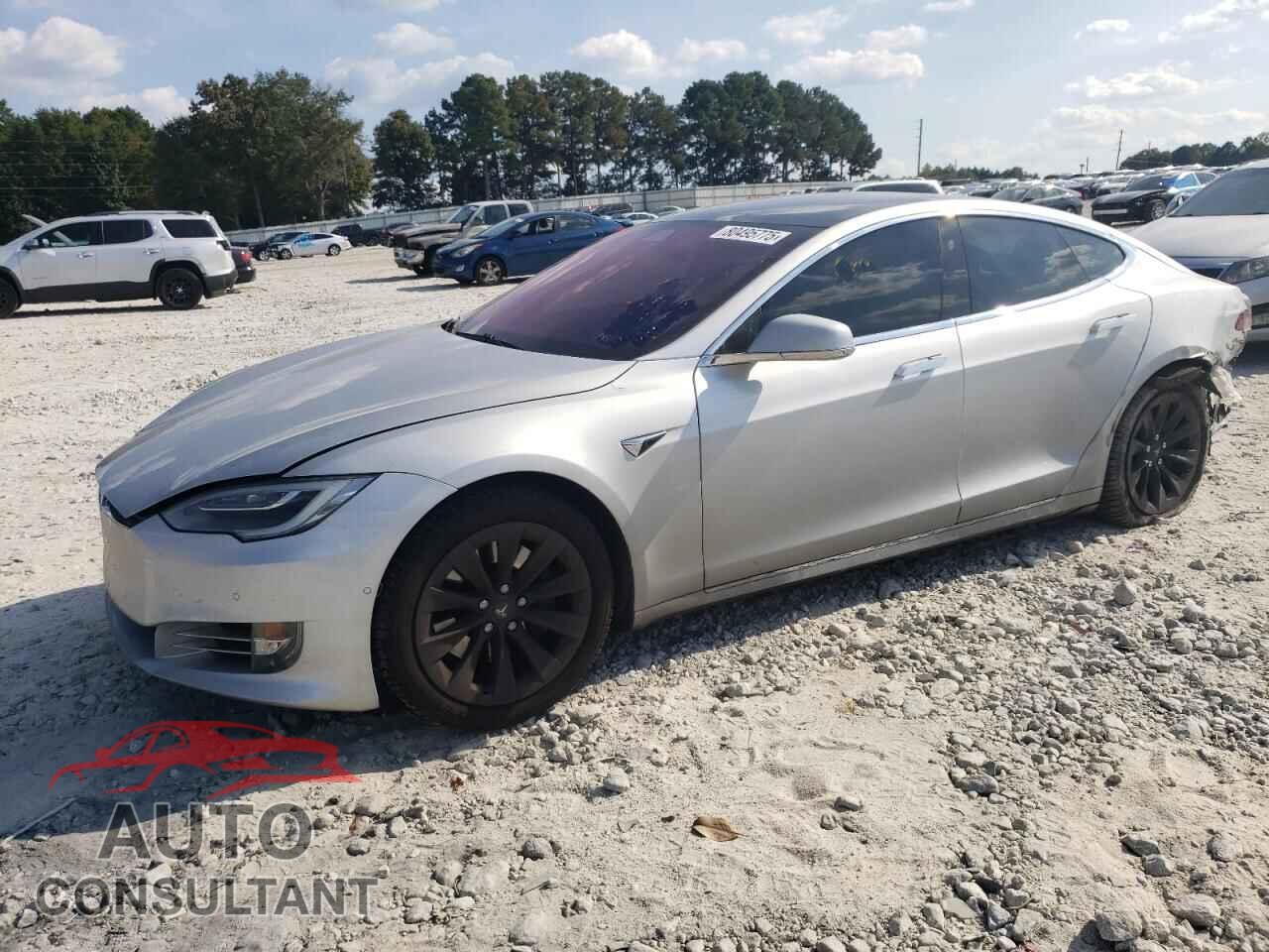 TESLA MODEL S 2017 - 5YJSA1E27HF224577