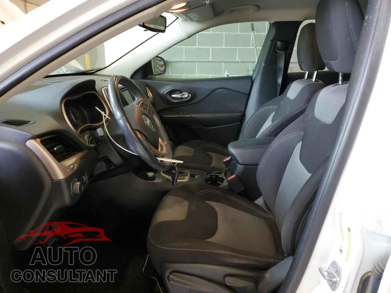 JEEP GRAND CHER 2017 - 1C4PJMAB6HW551156