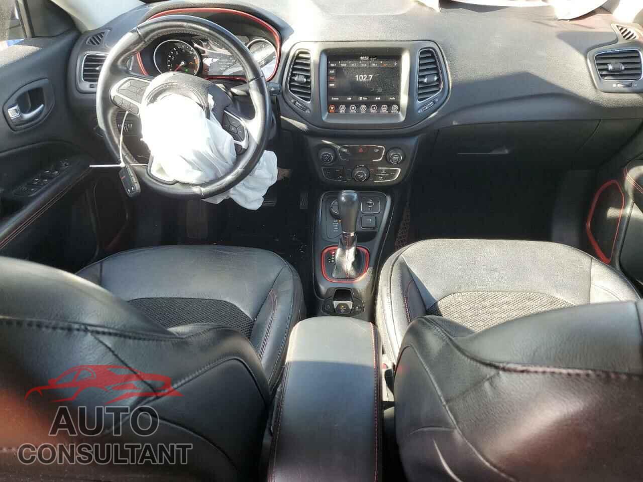 JEEP COMPASS 2017 - 3C4NJDDBXHT680736
