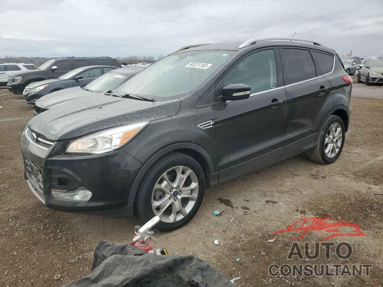 FORD ESCAPE 2016 - 1FMCU0J98GUA15147