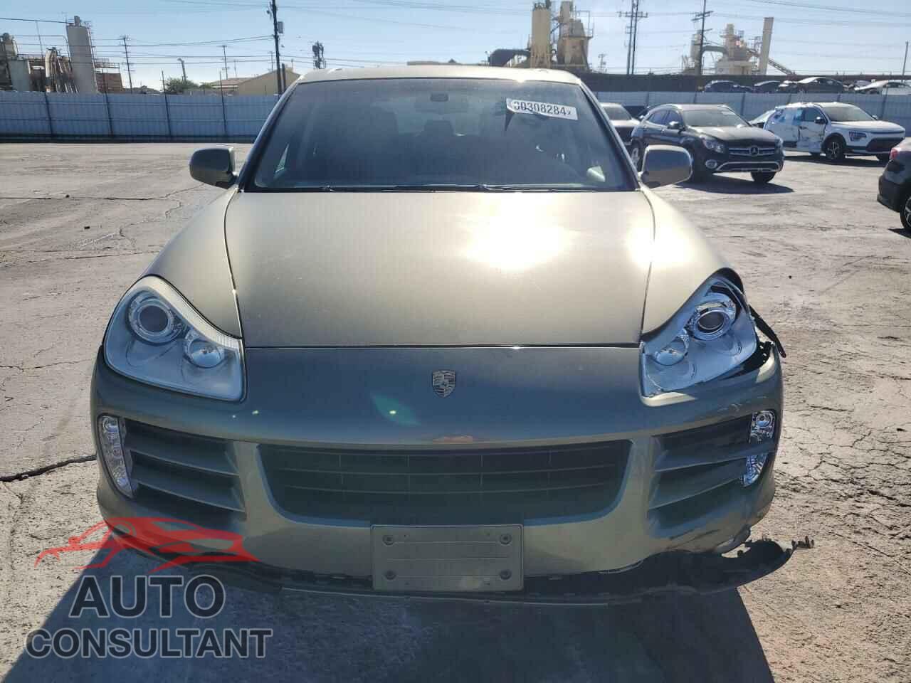 PORSCHE CAYENNE 2010 - WP1AA2AP8ALA10816