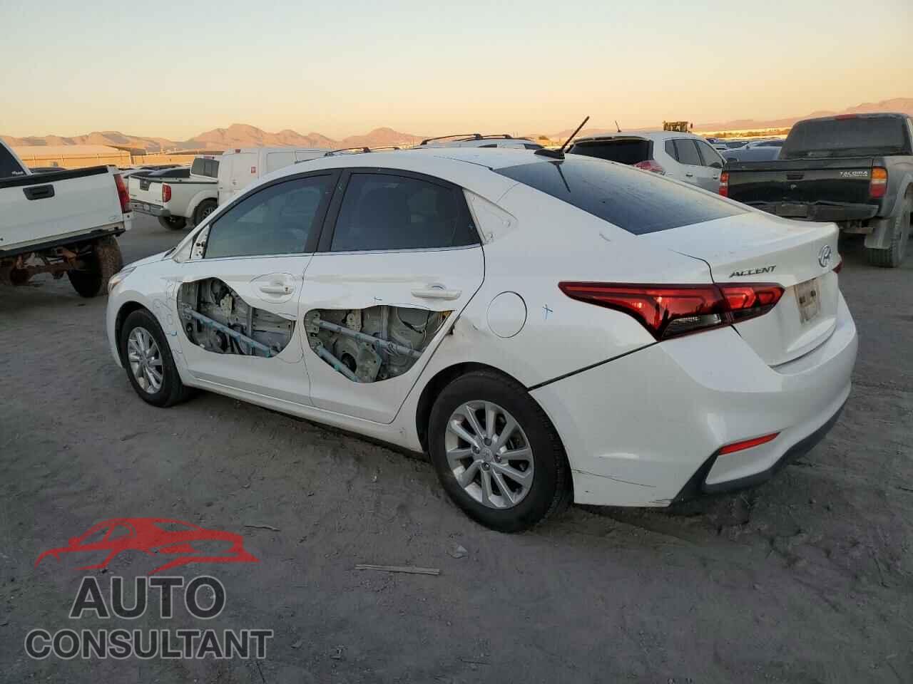 HYUNDAI ACCENT 2020 - 3KPC24A64LE126858