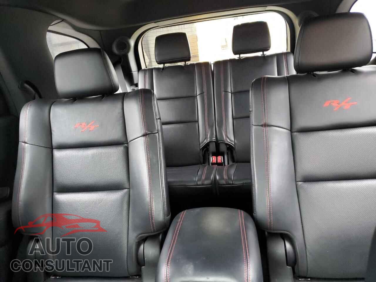 DODGE DURANGO 2018 - 1C4SDJCT3JC443347
