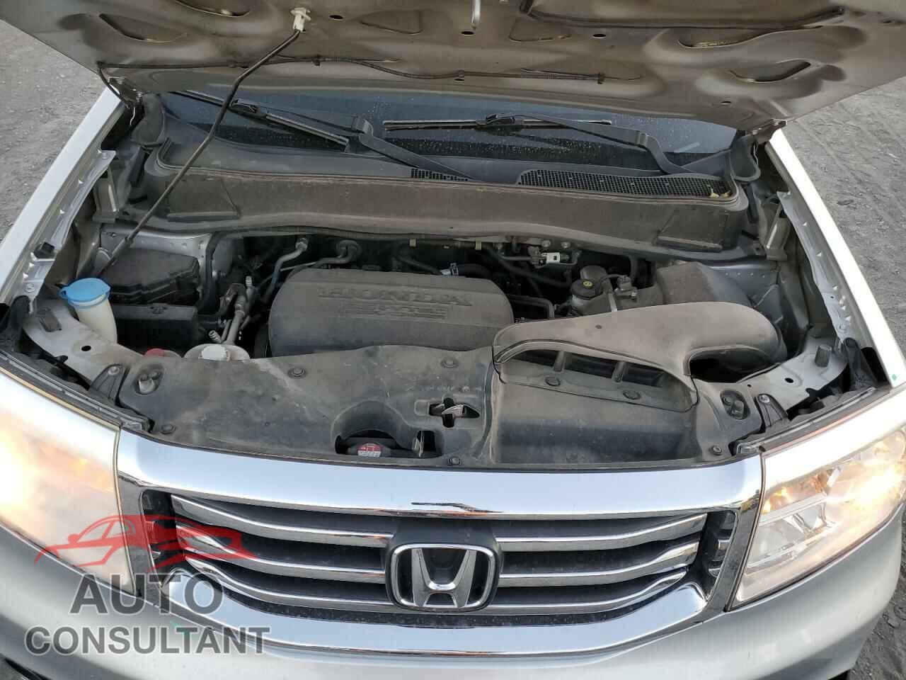 HONDA PILOT 2014 - 5FNYF3H52EB015210