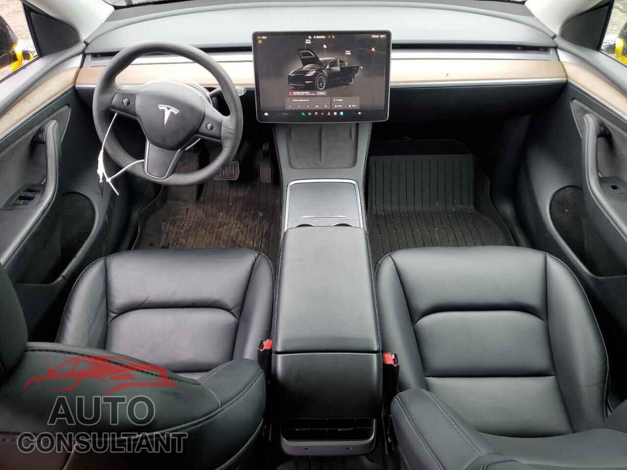 TESLA MODEL Y 2024 - 7SAYGDED3RF091266