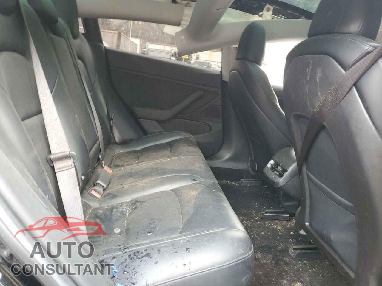 TESLA MODEL 3 2018 - 5YJ3E1EB6JF103523