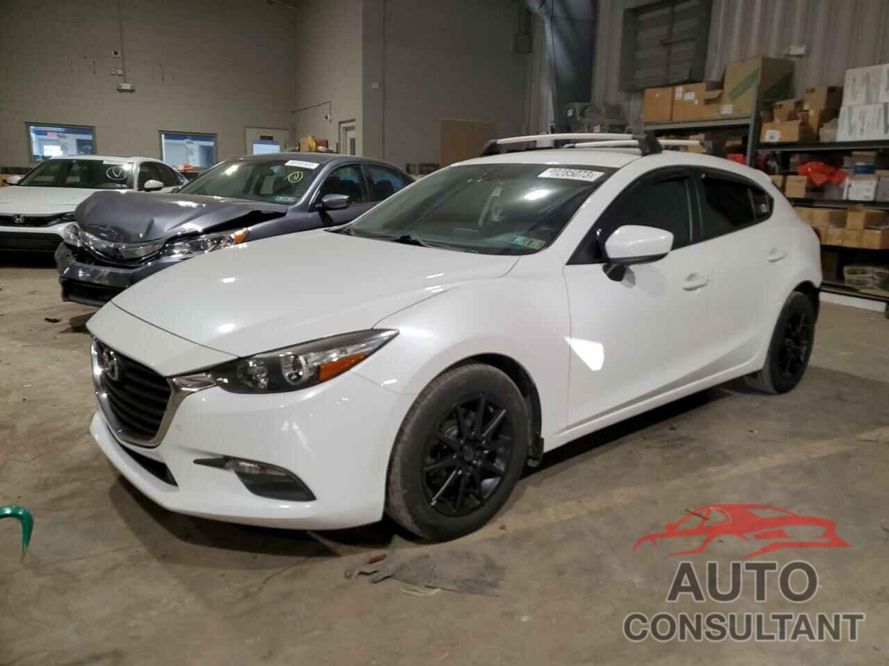 MAZDA 3 2017 - 3MZBN1K77HM151157