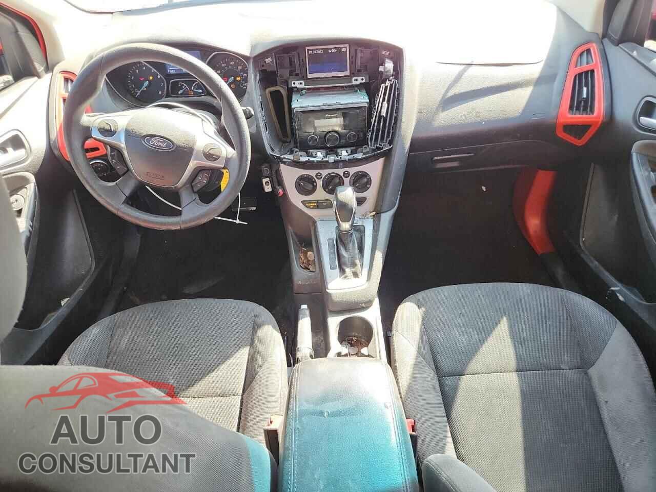 FORD FOCUS 2013 - 1FADP3K25DL267822