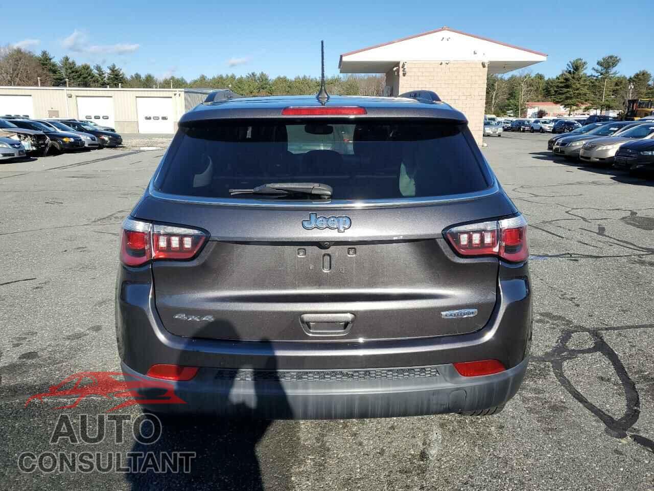 JEEP COMPASS 2017 - 3C4NJDBB4HT628537