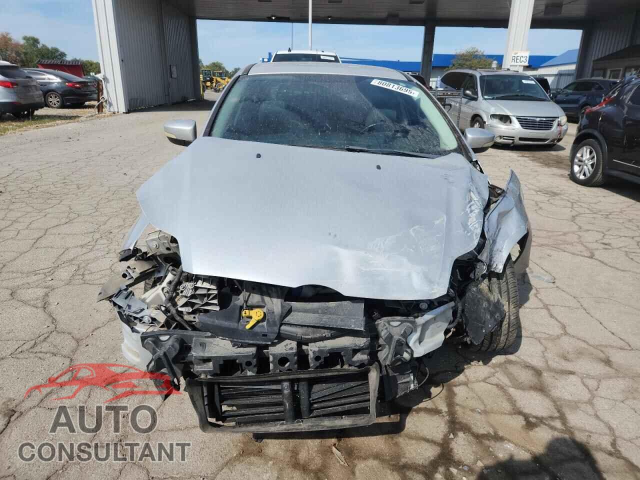 FORD FOCUS 2012 - 1FAHP3N21CL145339