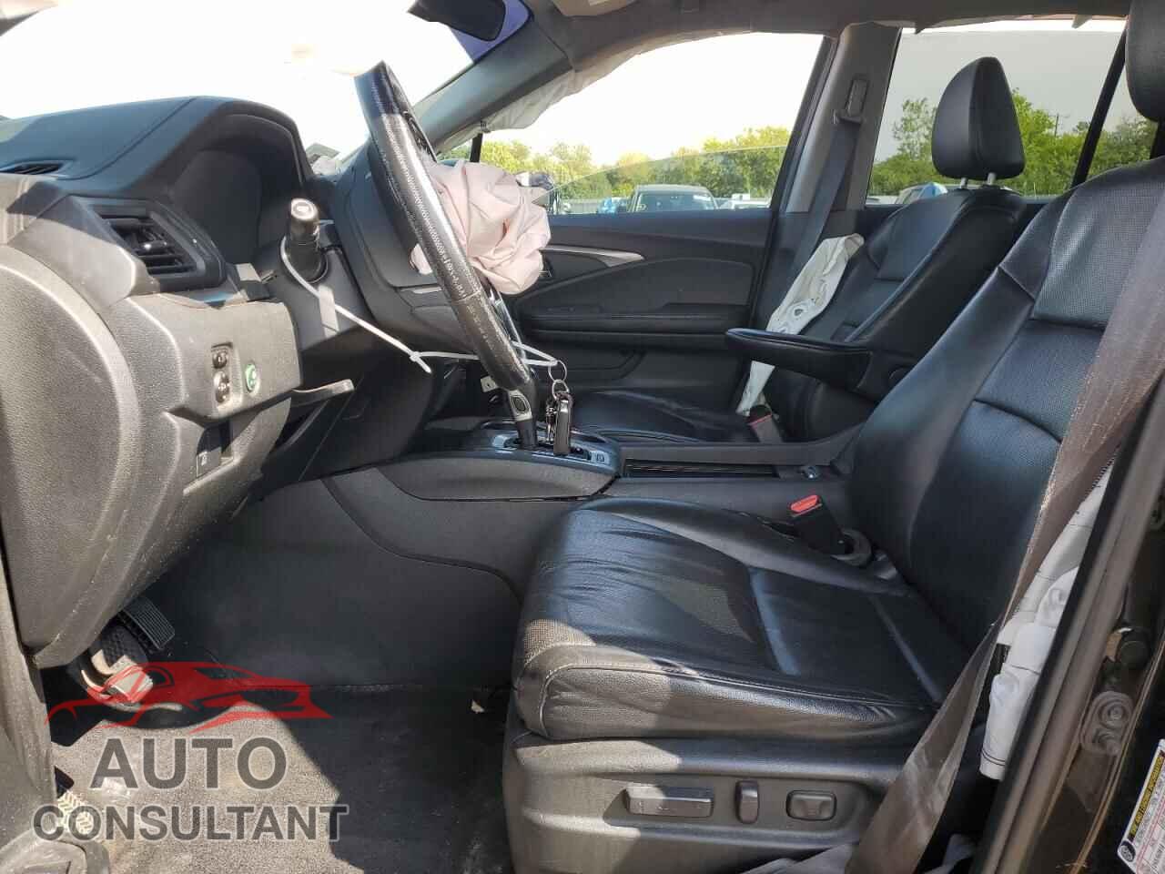 HONDA RIDGELINE 2017 - 5FPYK3F66HB007596