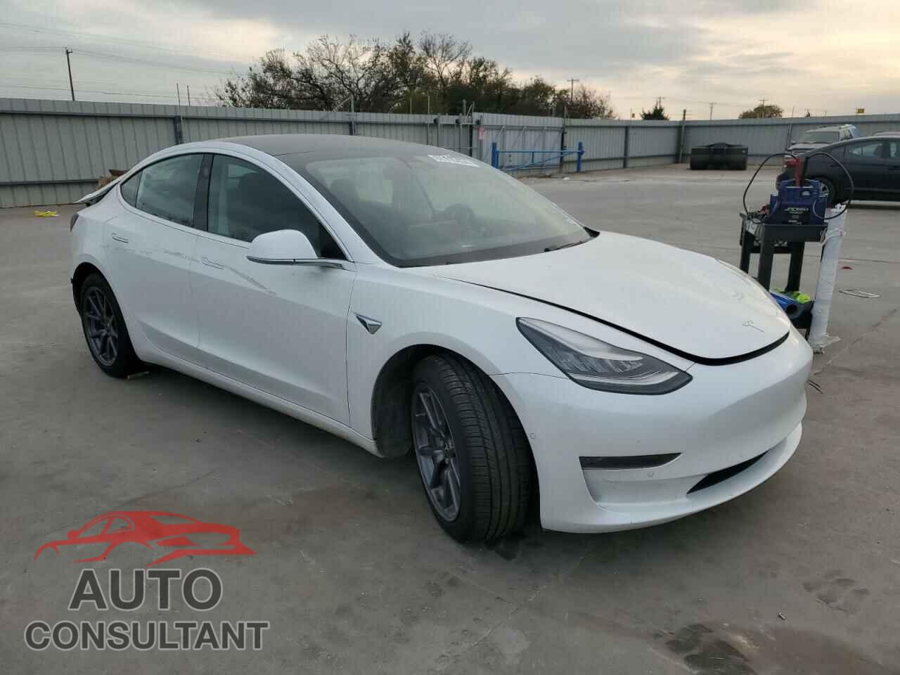TESLA MODEL 3 2020 - 5YJ3E1EA2LF799632