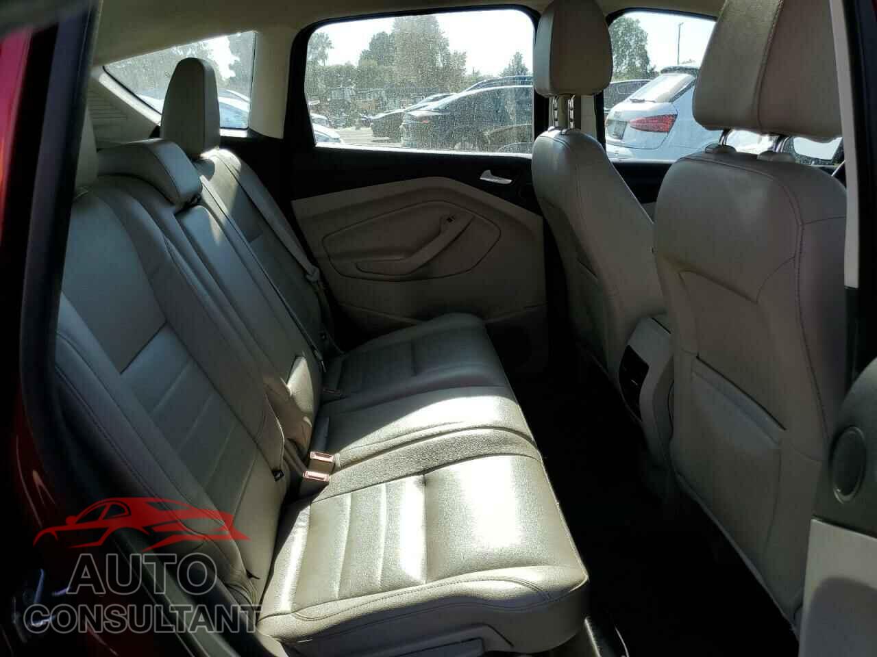 FORD CMAX 2013 - 1FADP5BU7DL528350
