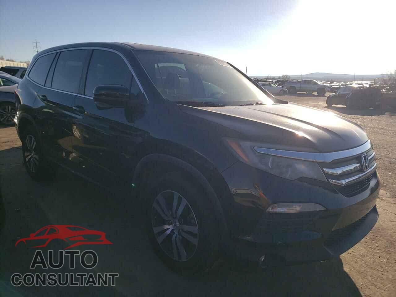 HONDA PILOT 2017 - 5FNYF6H55HB047221