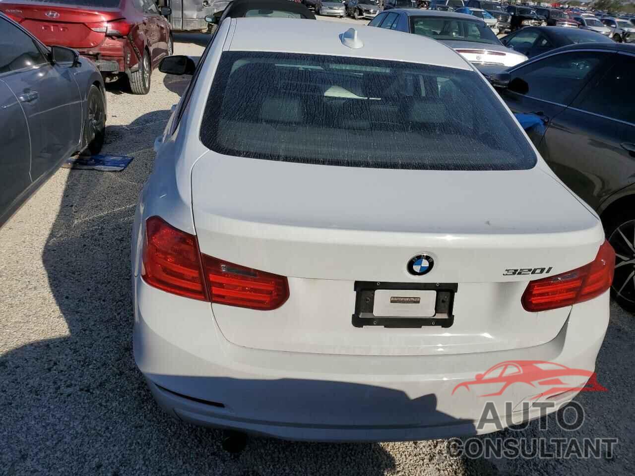 BMW 3 SERIES 2015 - WBA3B1G58FNT64836