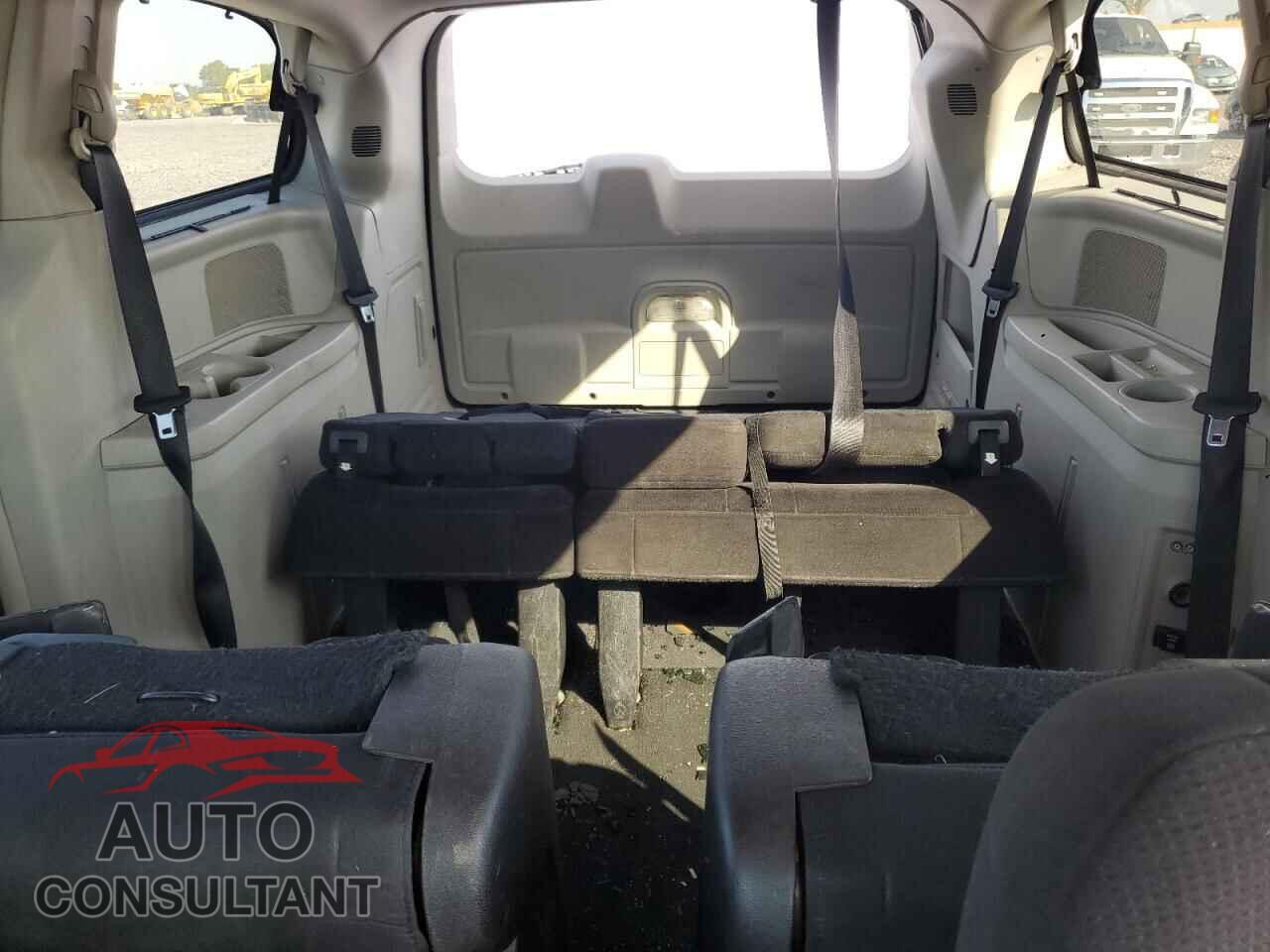 DODGE CARAVAN 2011 - 2D4RN5DGXBR608231
