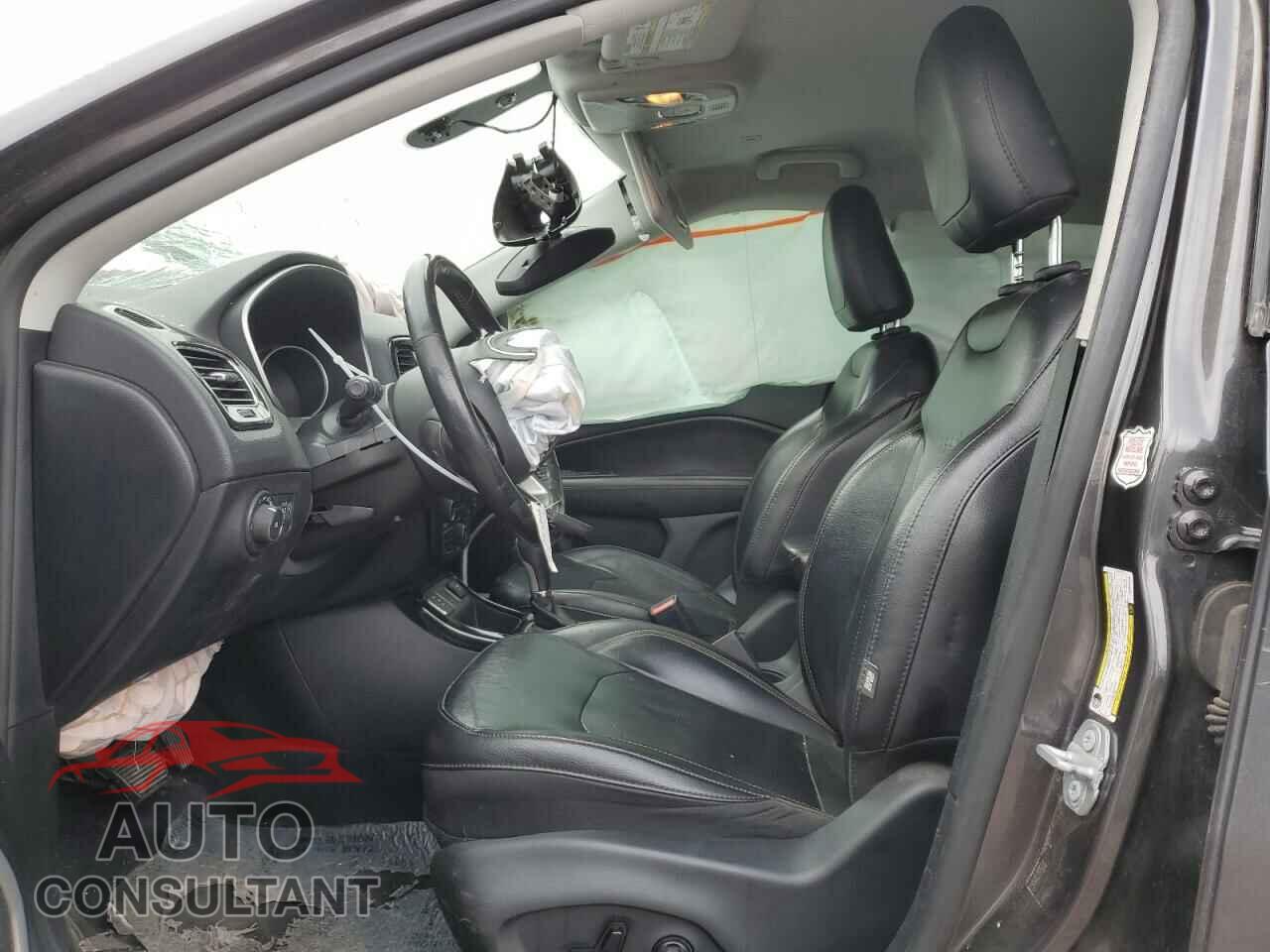 JEEP COMPASS 2019 - 3C4NJCCB0KT662765