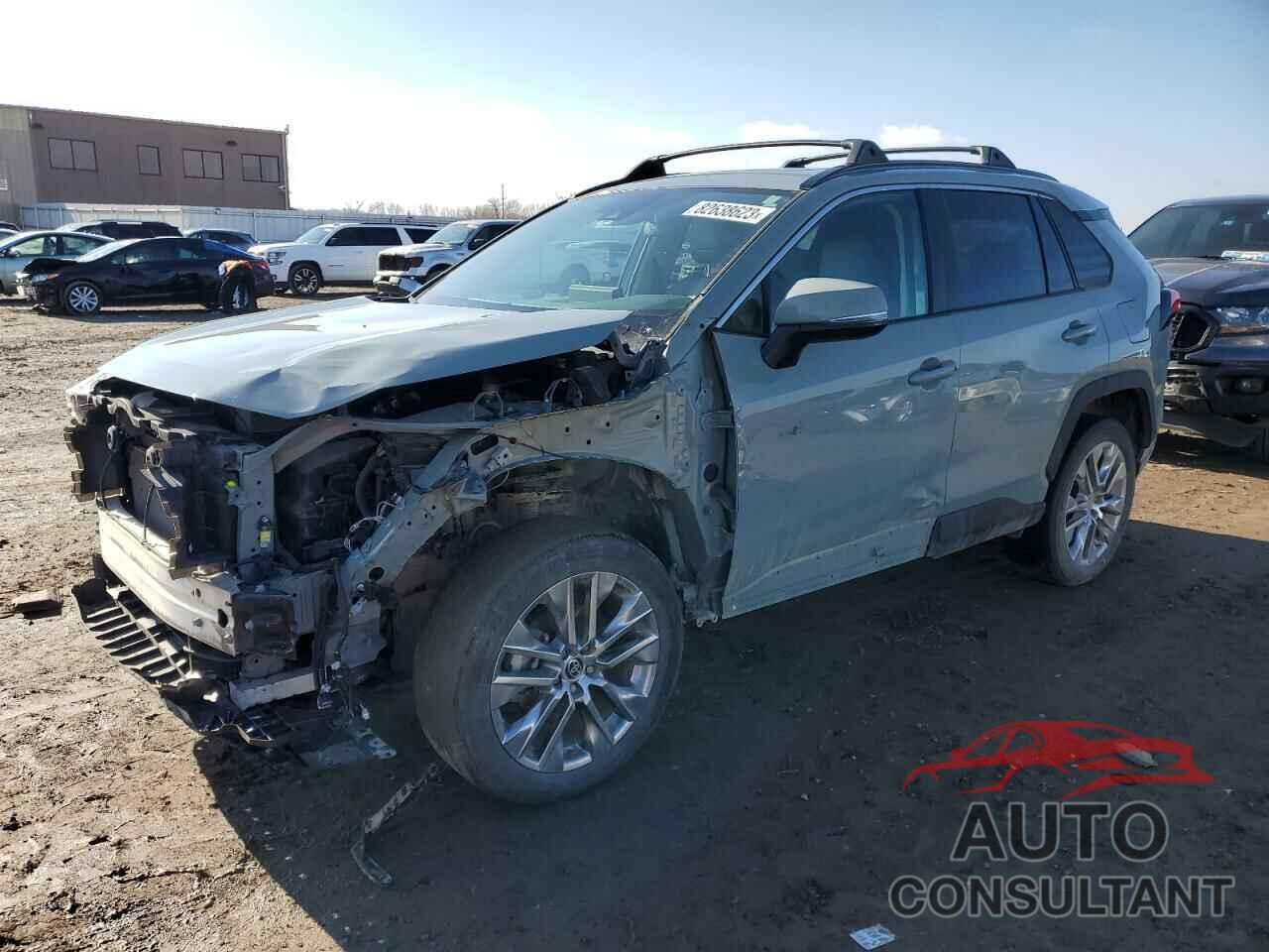 TOYOTA RAV4 2022 - 2T3A1RFV9NW249411