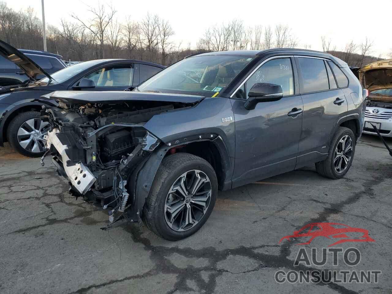 TOYOTA RAV4 2023 - JTMEB3FV5PD144988