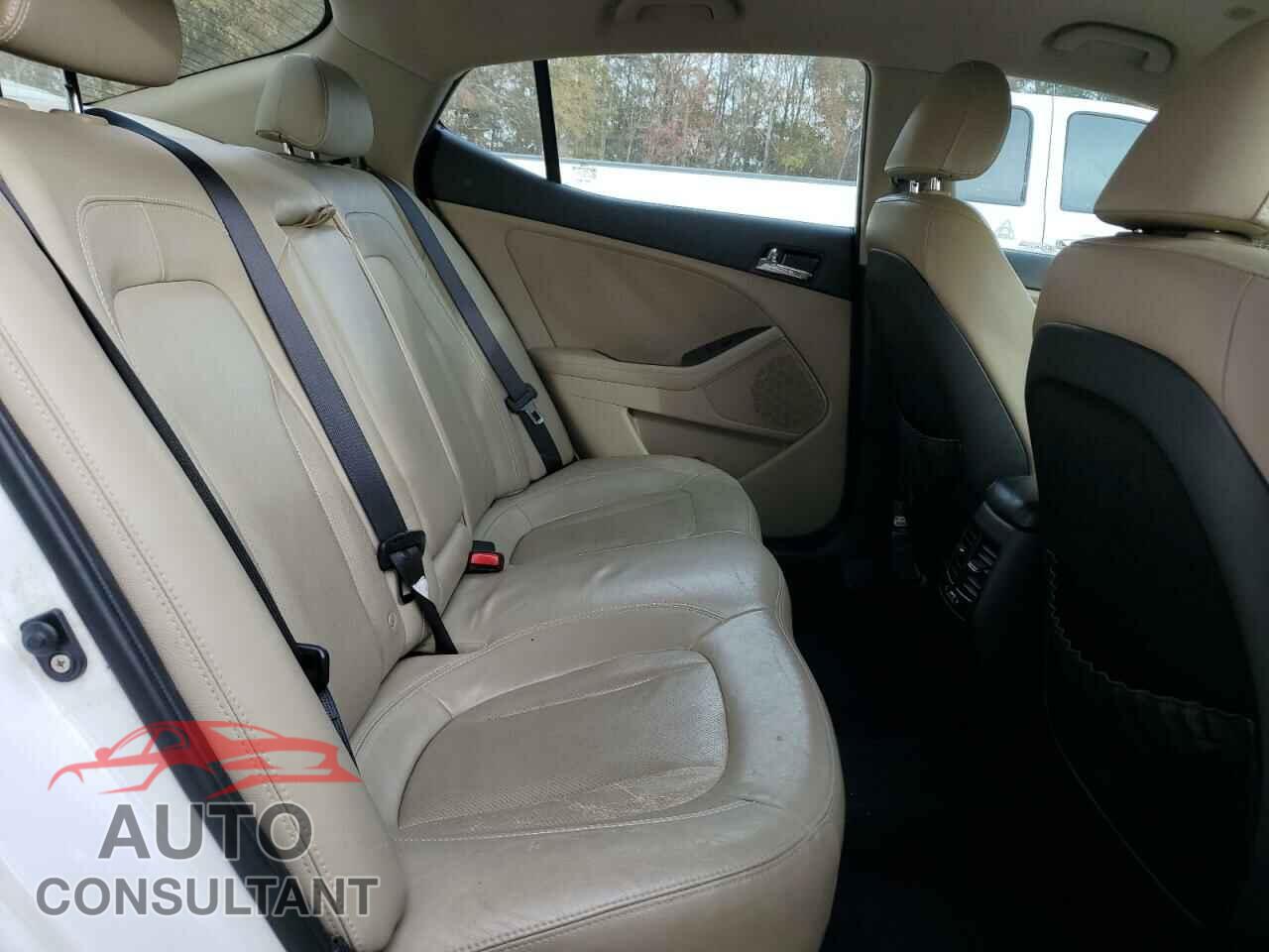 KIA OPTIMA 2011 - KNAGN4A75B5078084
