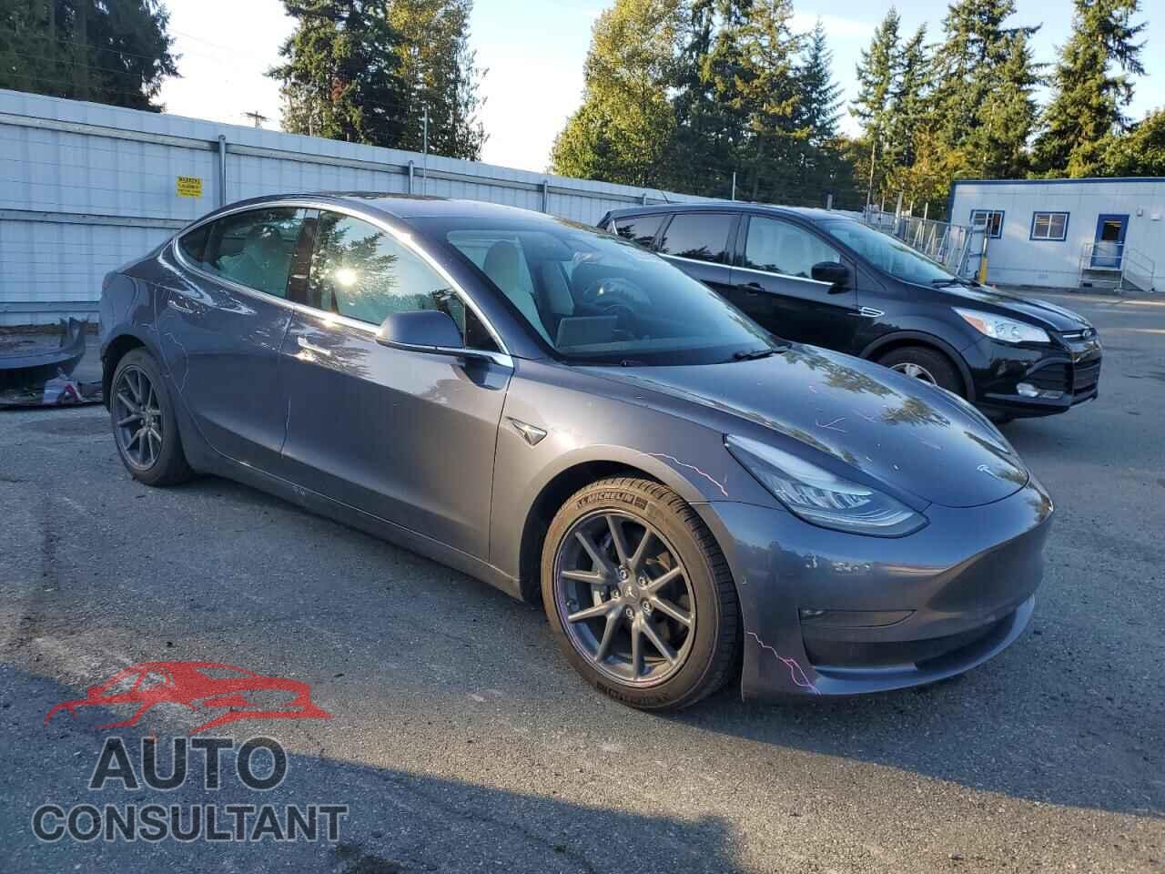 TESLA MODEL 3 2018 - 5YJ3E1EB8JF183956
