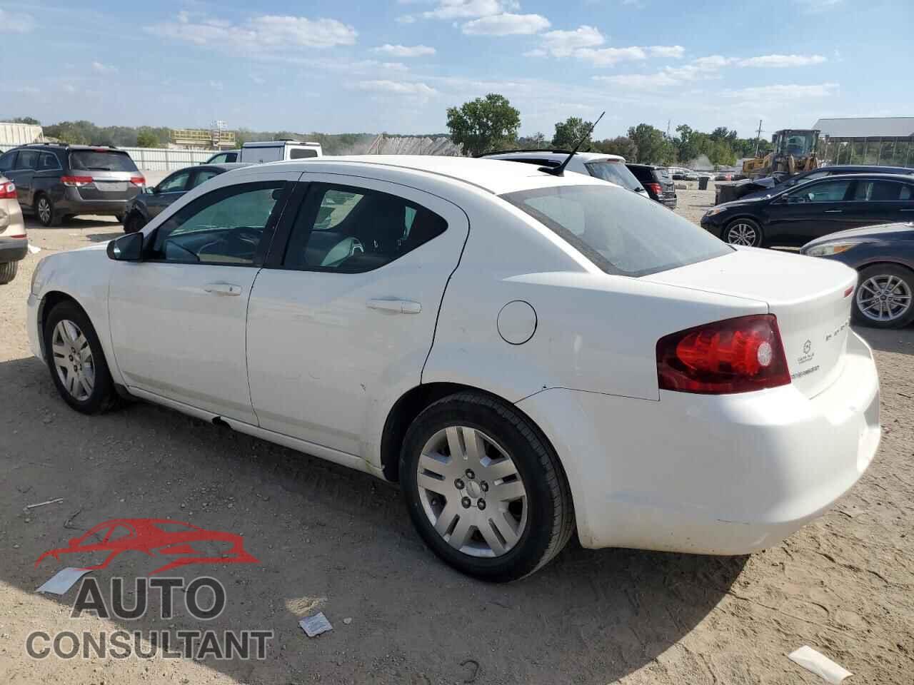 DODGE AVENGER 2011 - 1B3BD4FB5BN523552