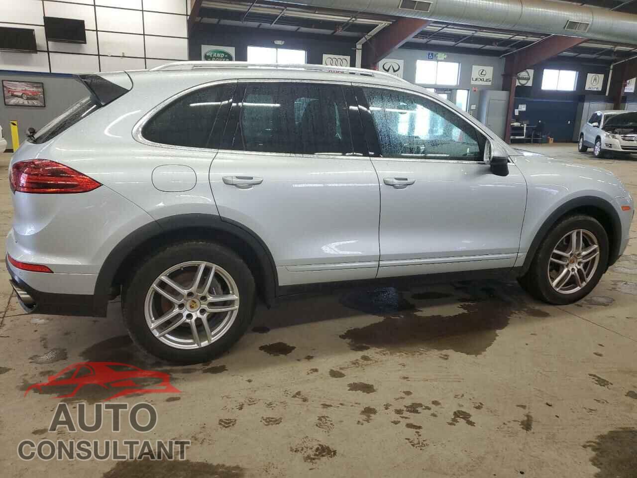 PORSCHE CAYENNE 2016 - WP1AA2A28GLA02521