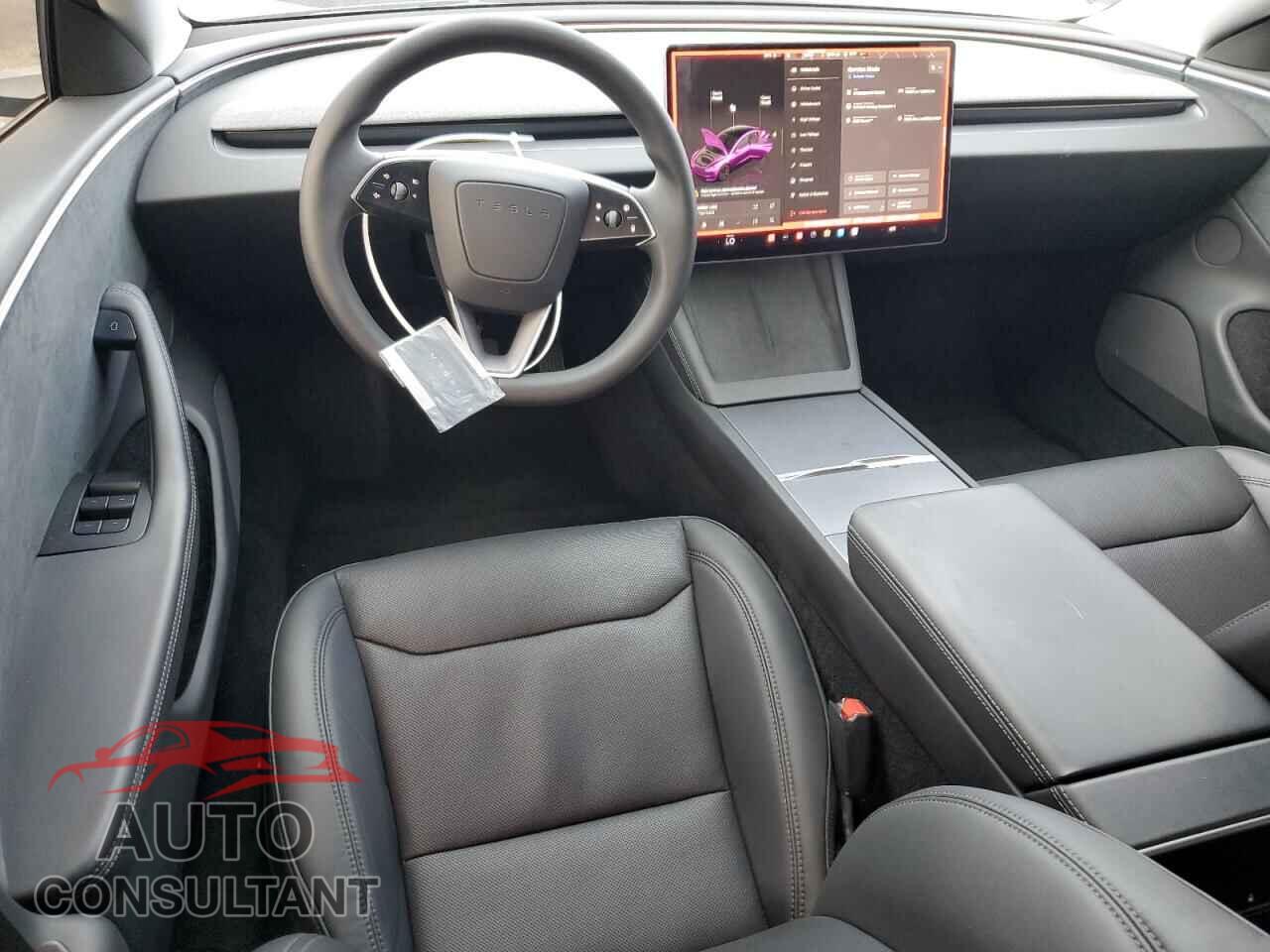 TESLA MODEL 3 2024 - 5YJ3E1EB0RF792163