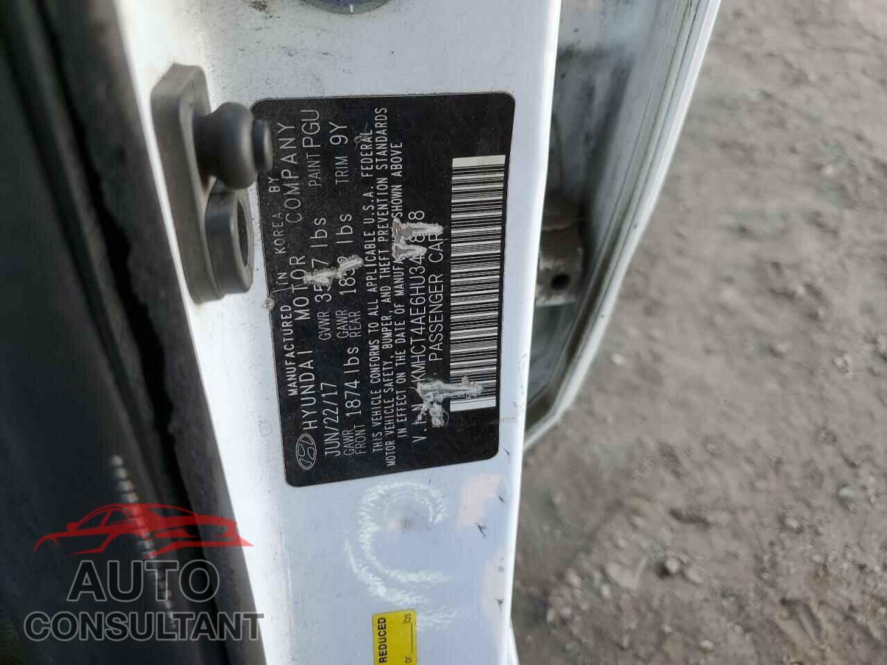HYUNDAI ACCENT 2017 - KMHCT4AE6HU347838