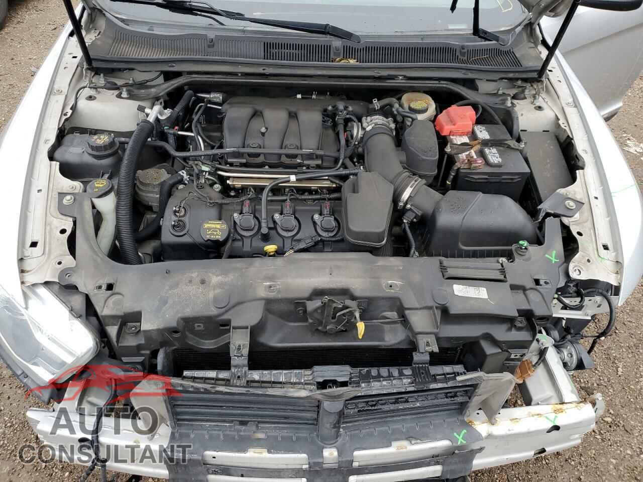 FORD TAURUS 2013 - 1FAHP2E88DG149686