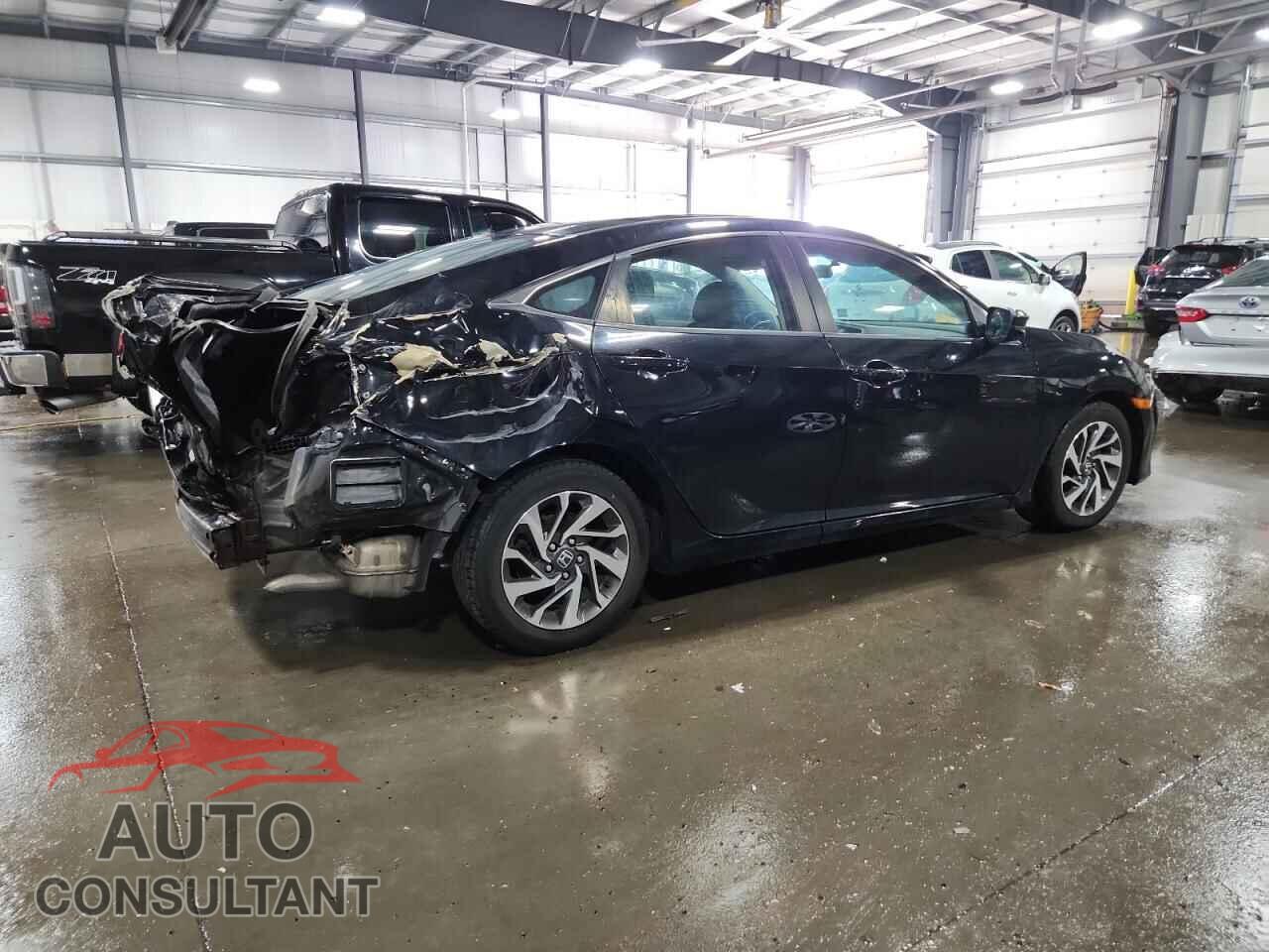HONDA CIVIC 2017 - 19XFC2F78HE081785