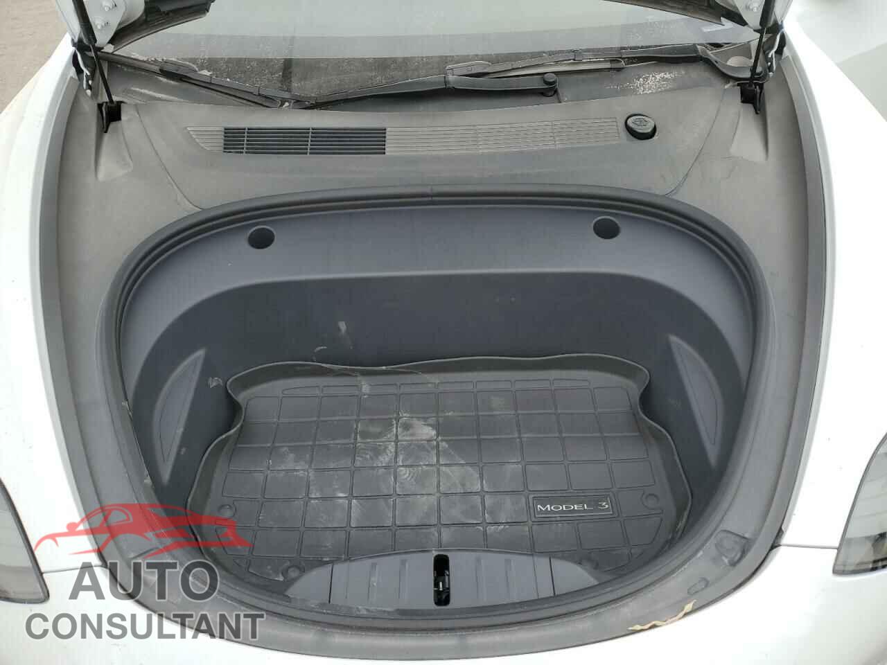 TESLA MODEL 3 2023 - 5YJ3E1EA5PF488895