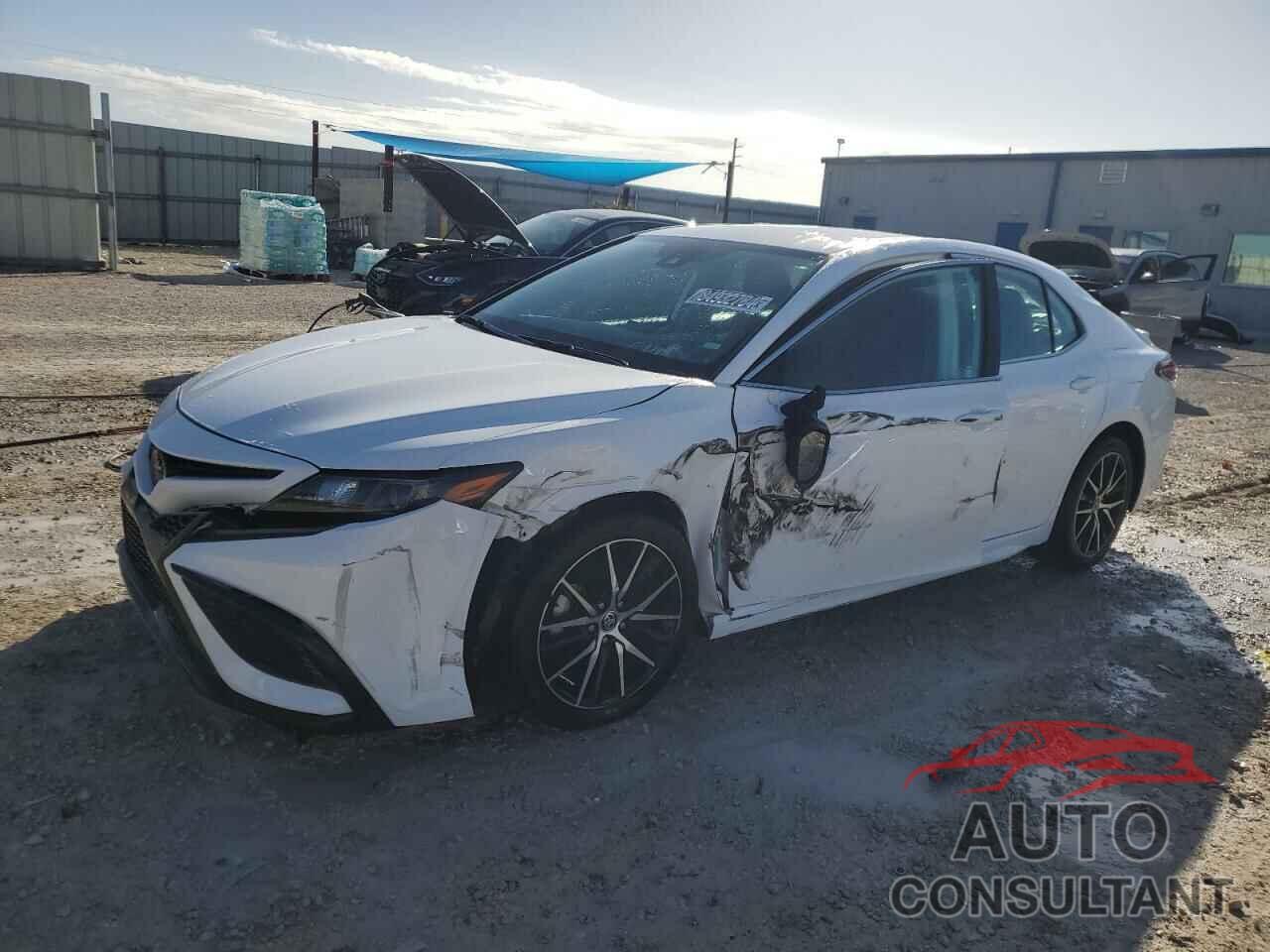 TOYOTA CAMRY 2023 - 4T1G11AKXPU737478