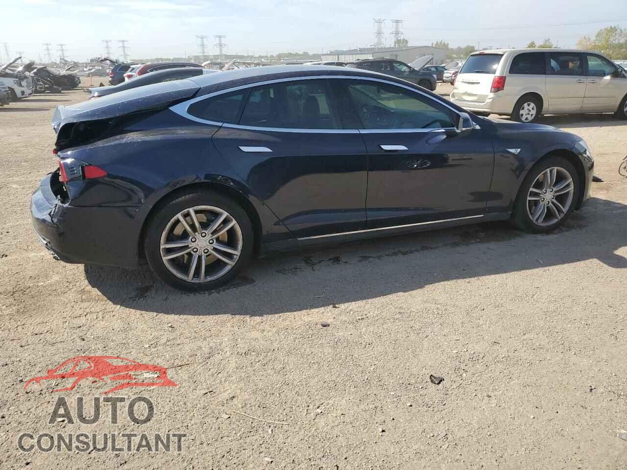 TESLA MODEL S 2013 - 5YJSA1CPXDFP19994