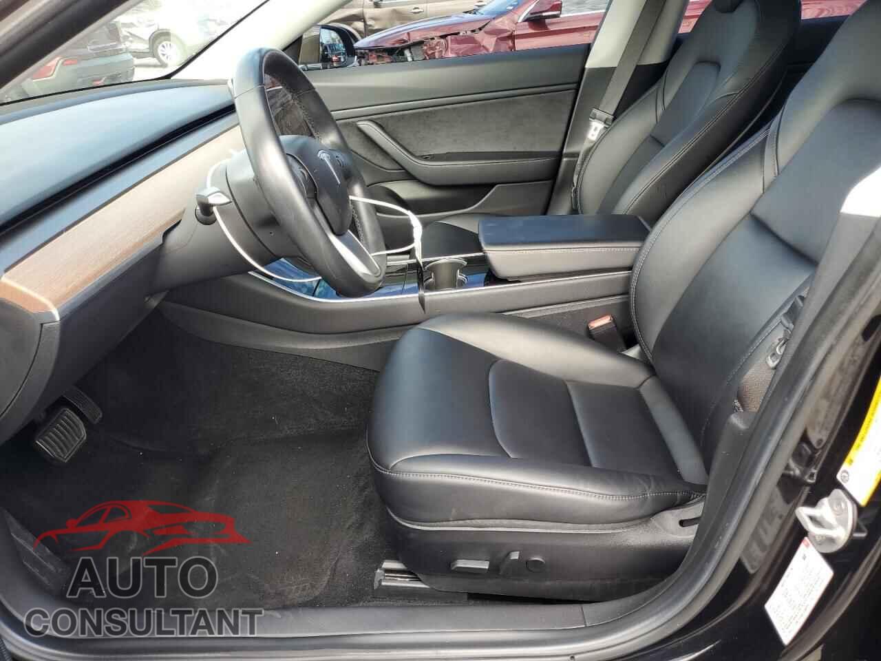 TESLA MODEL 3 2018 - 5YJ3E1EA8JF071178