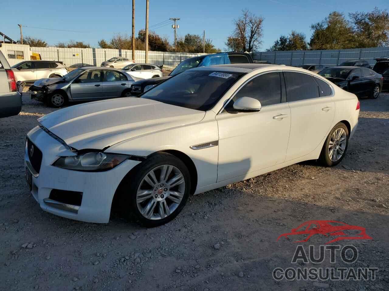 JAGUAR XF 2017 - SAJBR4BVXHCY33167