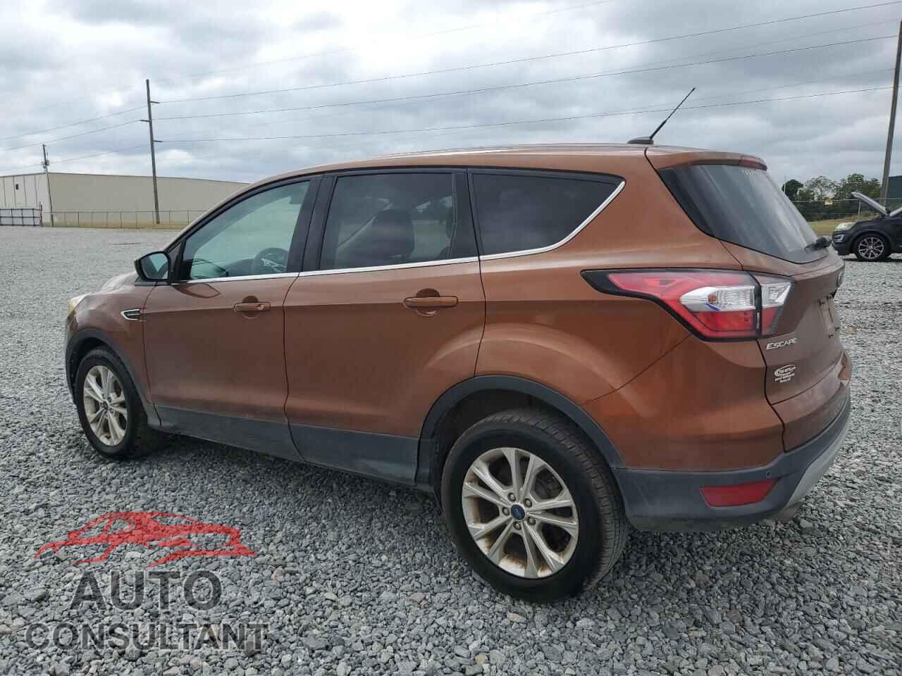 FORD ESCAPE 2017 - 1FMCU0GD5HUC55723