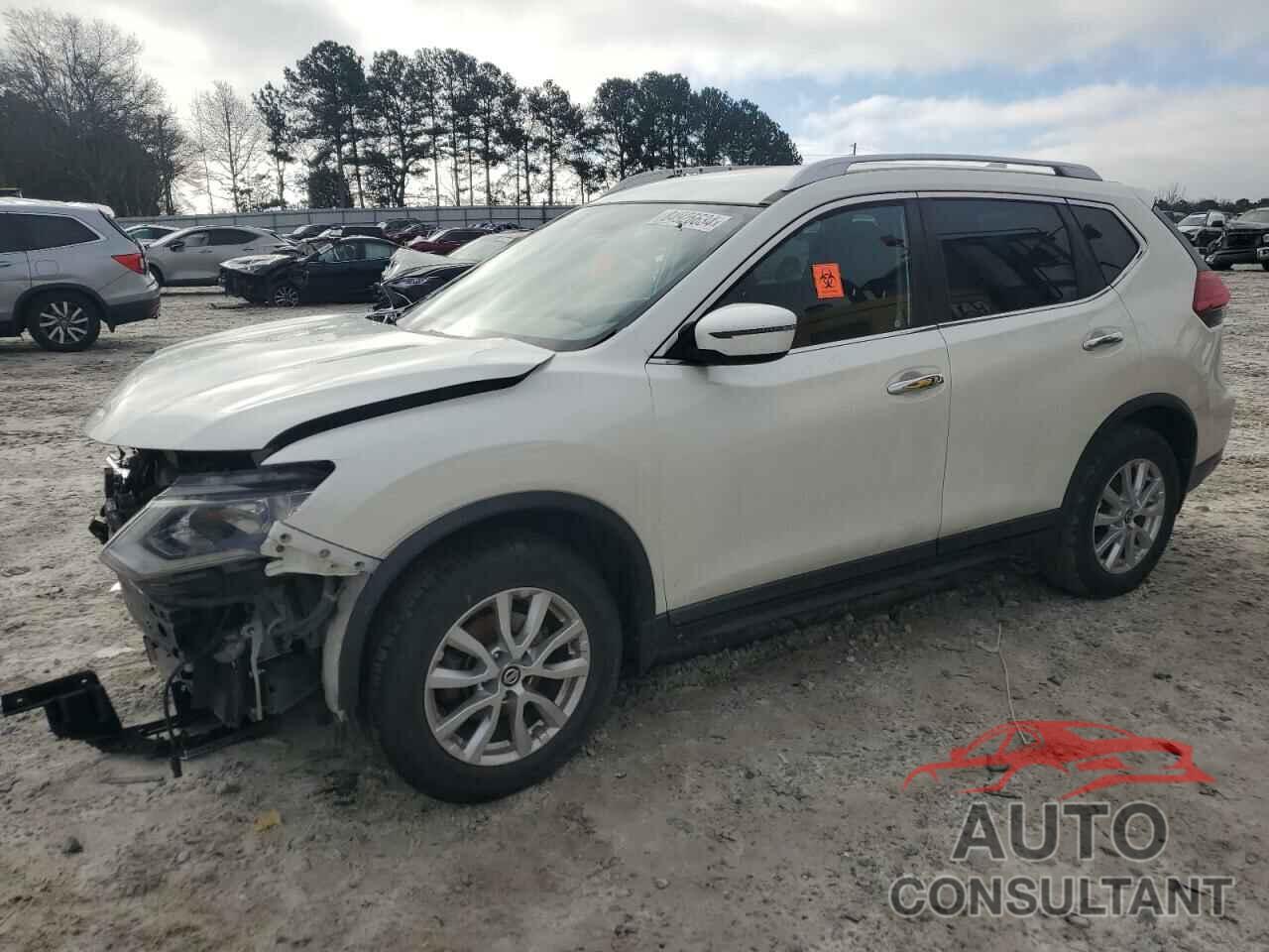 NISSAN ROGUE 2017 - KNMAT2MV1HP594579