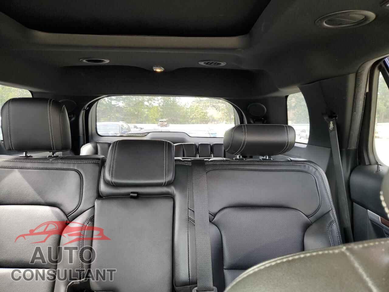 FORD EXPLORER 2017 - 1FM5K8F89HGE17093
