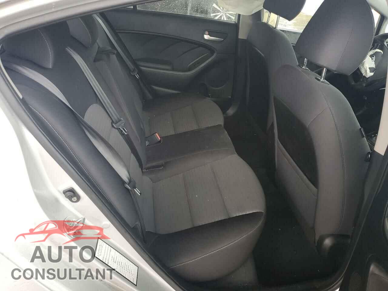 KIA FORTE 2017 - 3KPFL4A70HE073554
