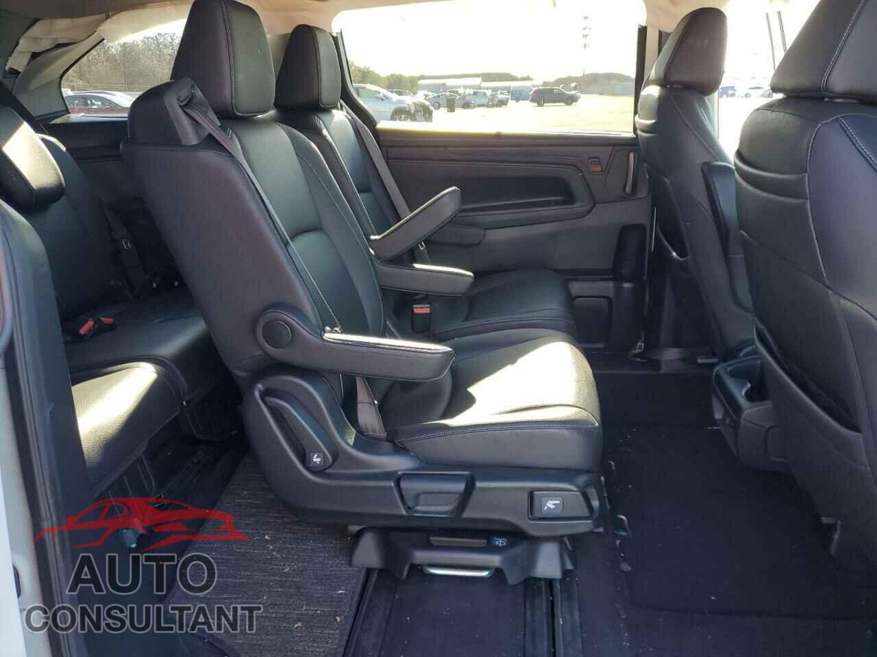 HONDA ODYSSEY 2023 - 5FNRL6H82PB021987