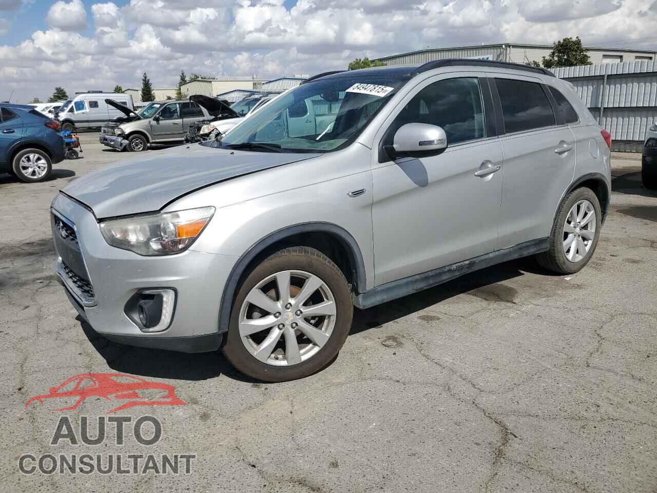 MITSUBISHI OUTLANDER 2015 - 4A4AP4AW0FE032378