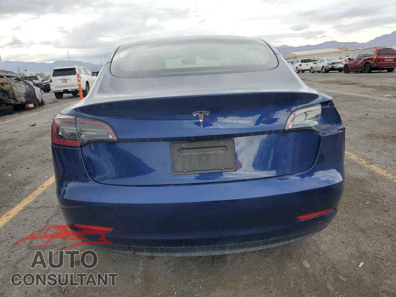 TESLA MODEL 3 2023 - 5YJ3E1EA3PF448198