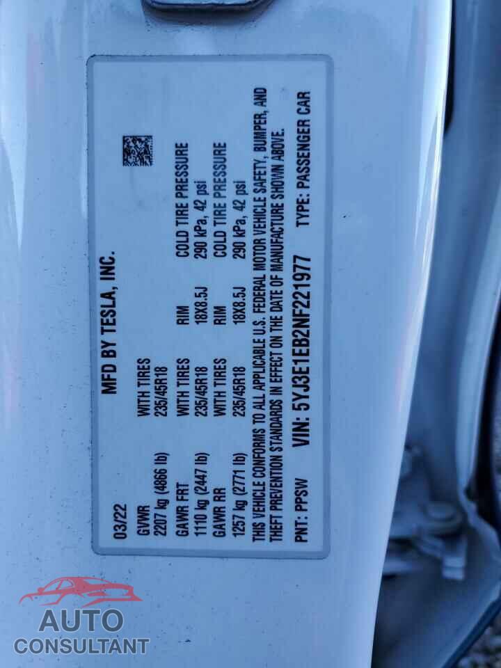 TESLA MODEL 3 2022 - 5YJ3E1EB2NF221977