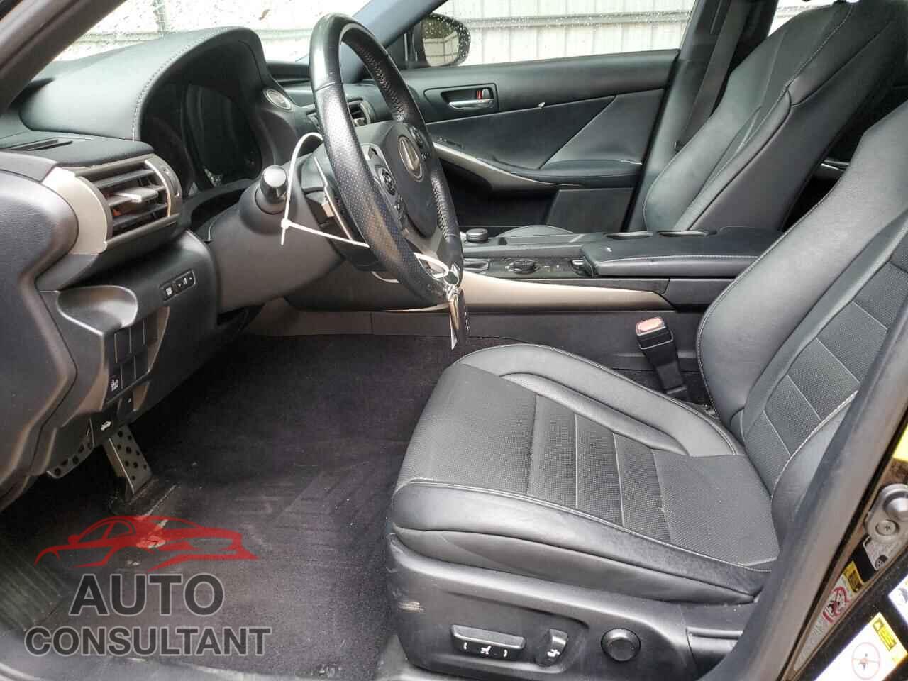 LEXUS IS 2014 - JTHBF1D29E5002542