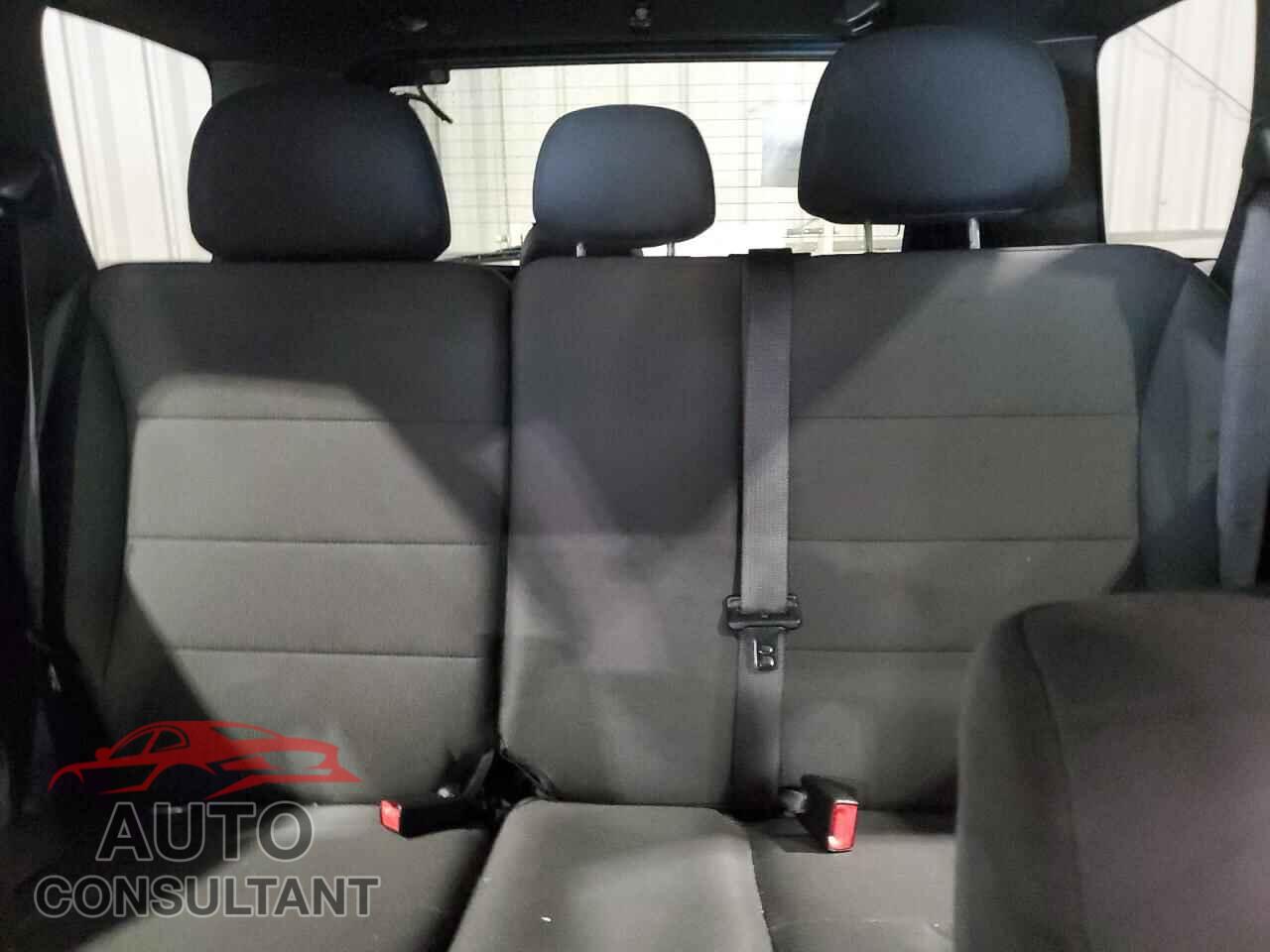FORD ESCAPE 2012 - 1FMCU9DG2CKB40102