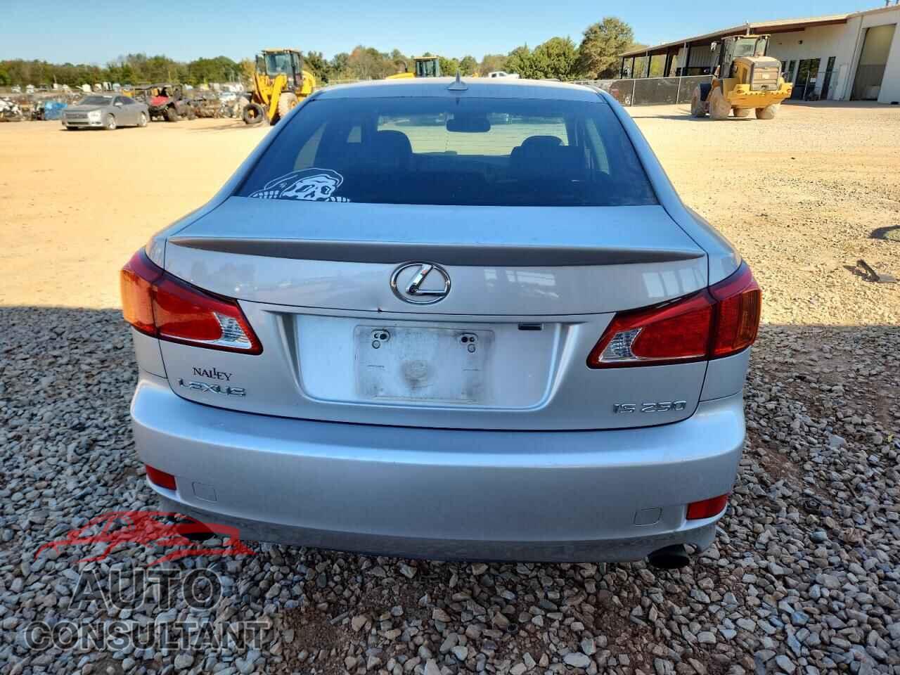 LEXUS IS 2010 - JTHBF5C29A5120951