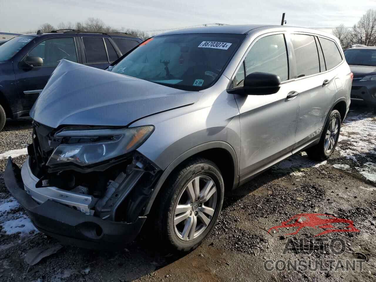 HONDA PILOT 2017 - 5FNYF6H15HB082869