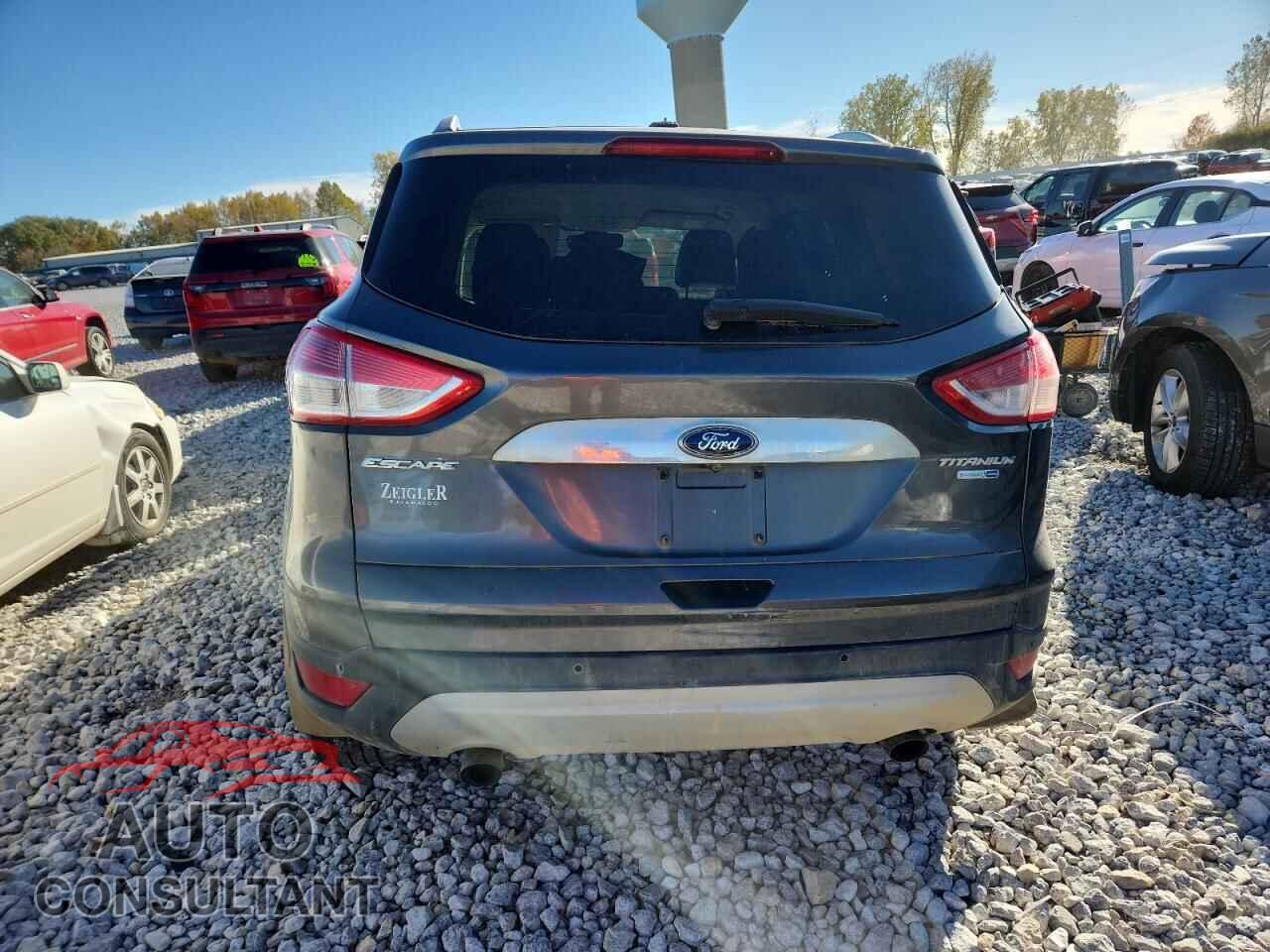 FORD ESCAPE 2015 - 1FMCU9J97FUB45083