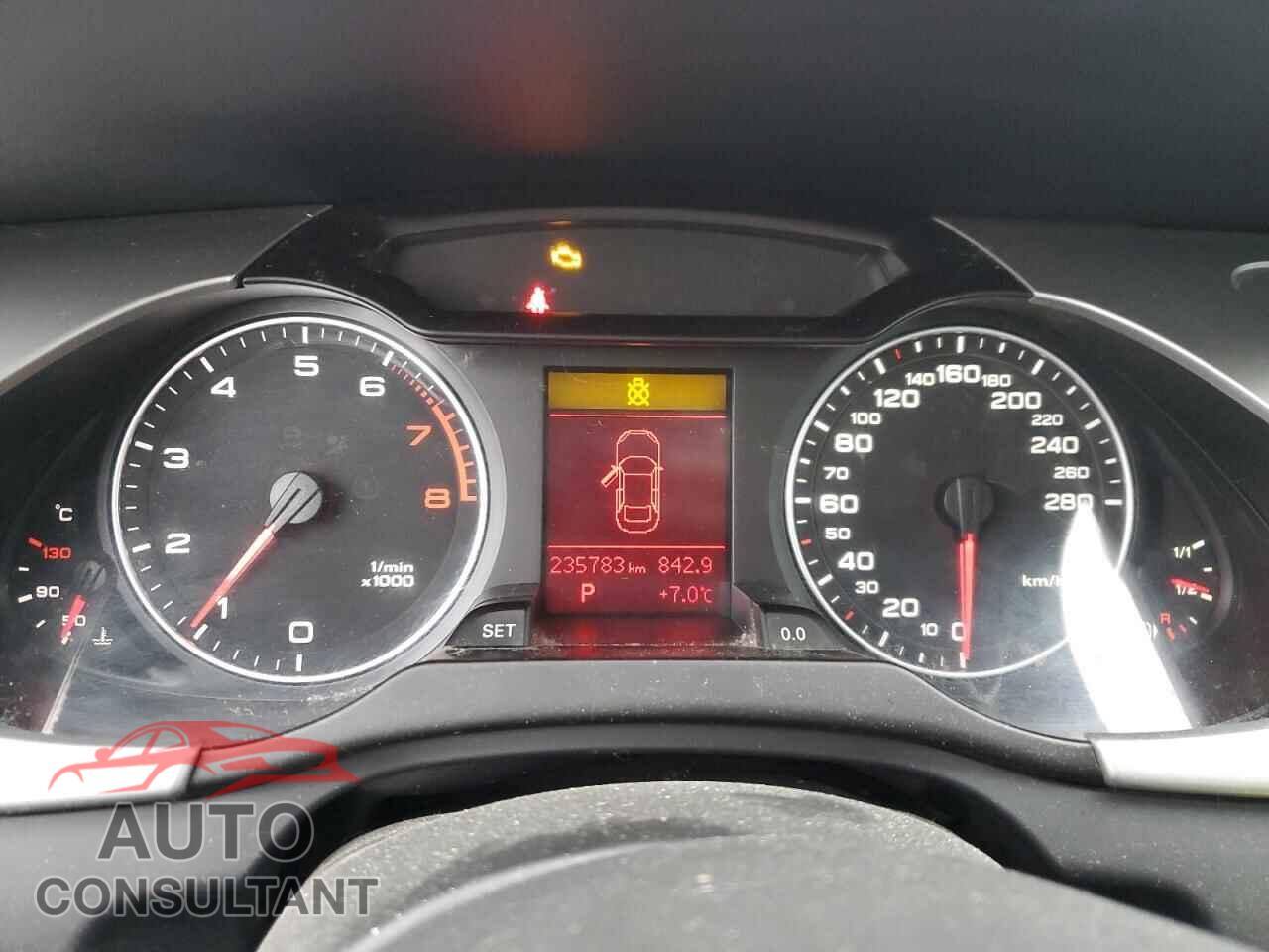 AUDI A4 2012 - WAUFFCFL7CA117551
